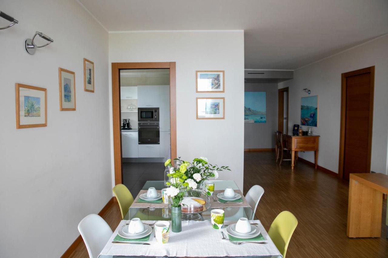 Ai Ronchi B&B Riva di Solto Eksteriør bilde